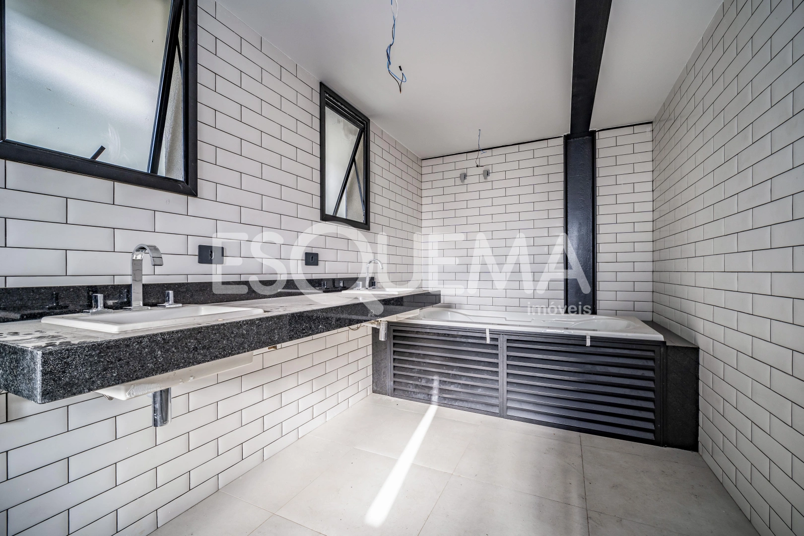 Casa nova e moderna recém-construída - Imagem 13