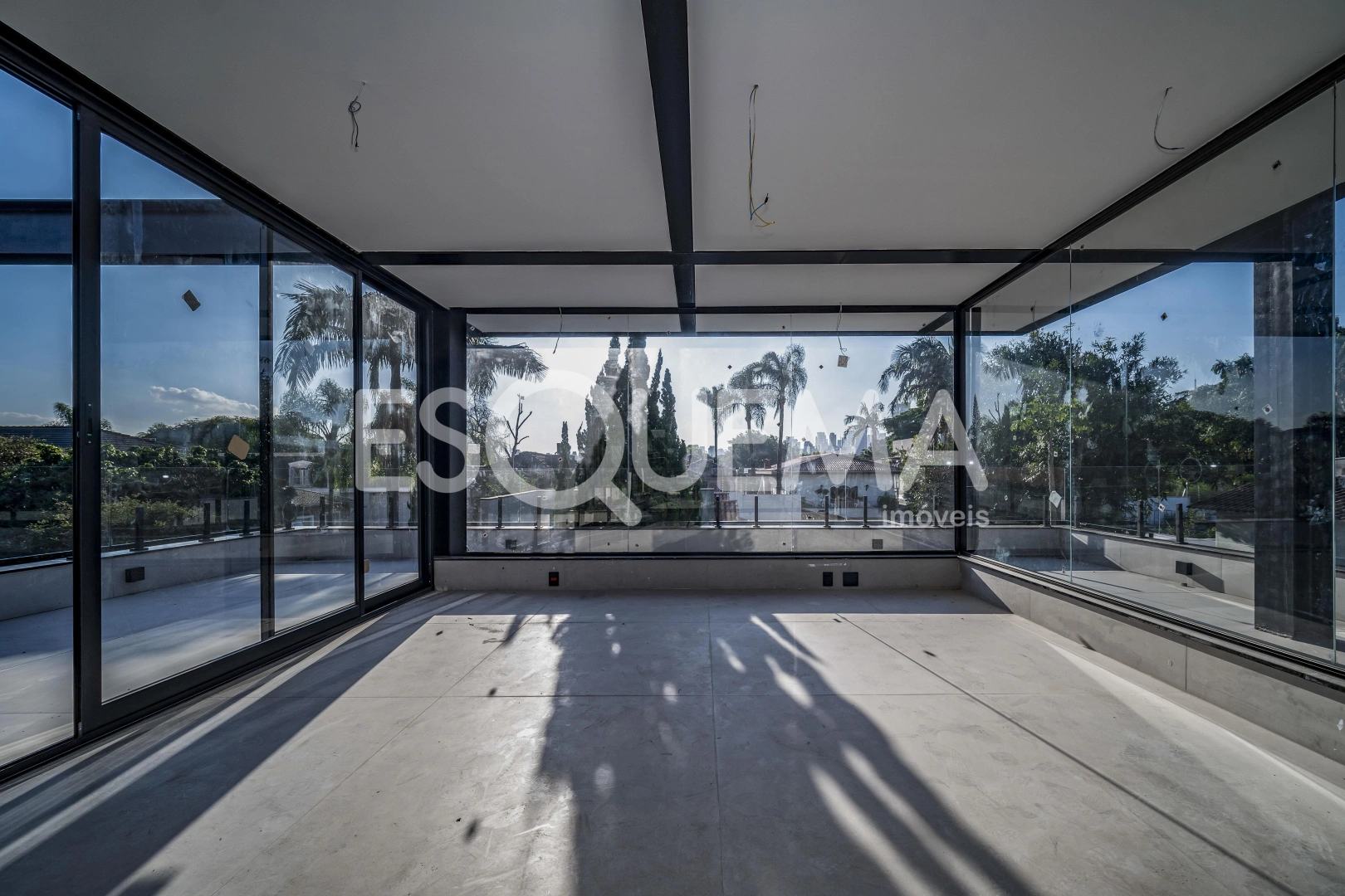 Casa nova e moderna recém-construída - Imagem 15