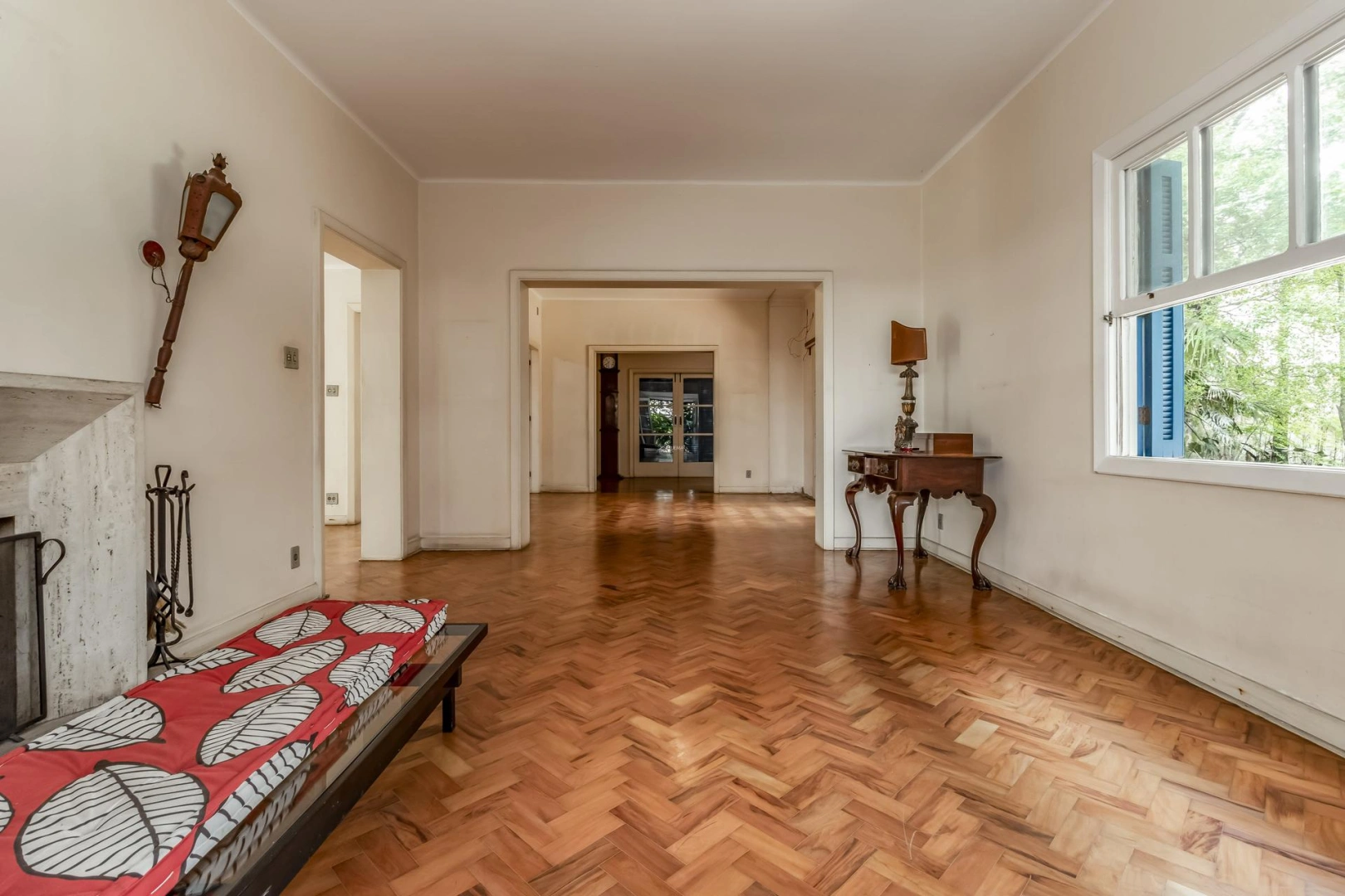 Casa em localização arborizada - Imagem 10