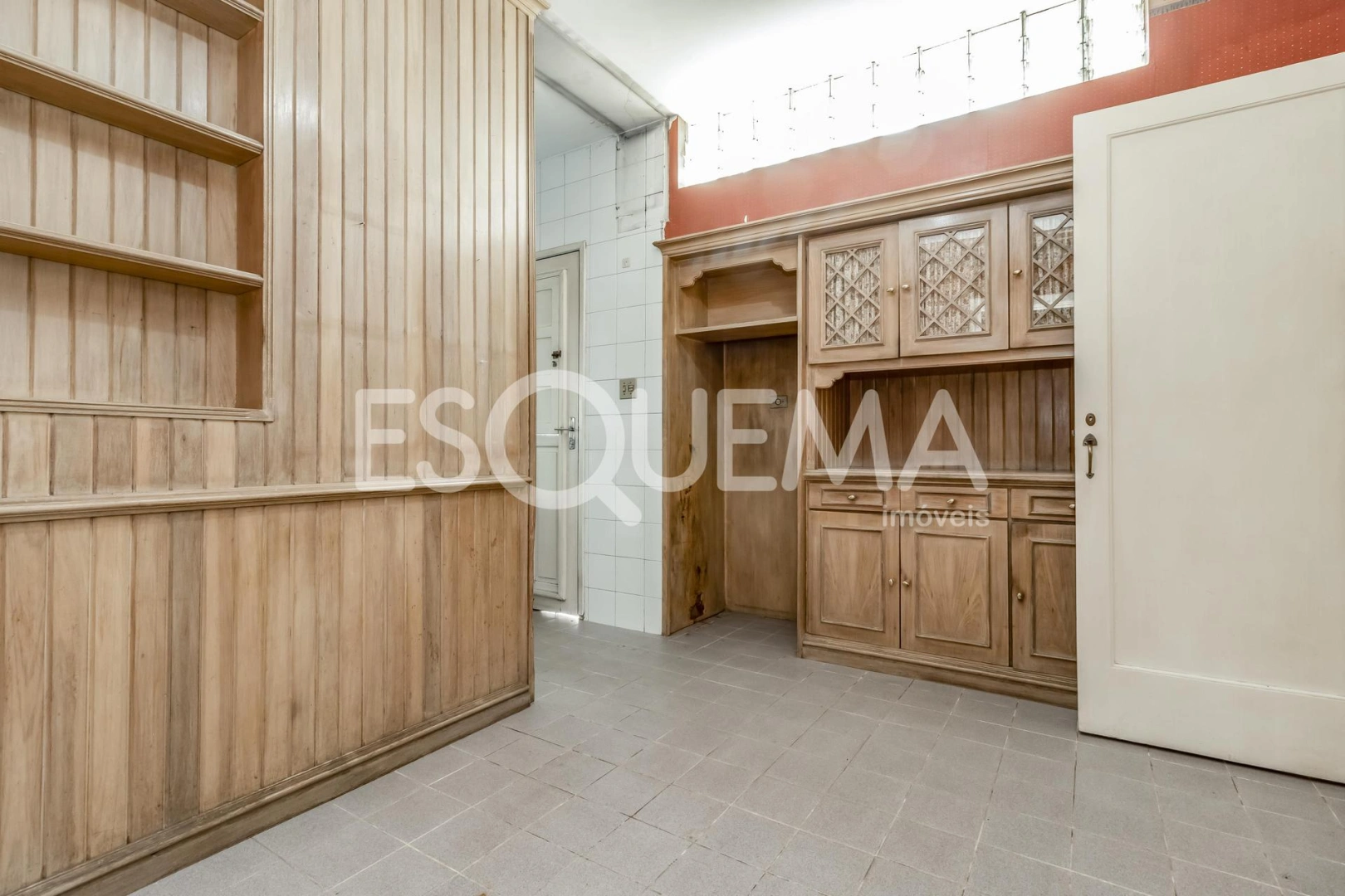 Casa em localização arborizada - Imagem 11