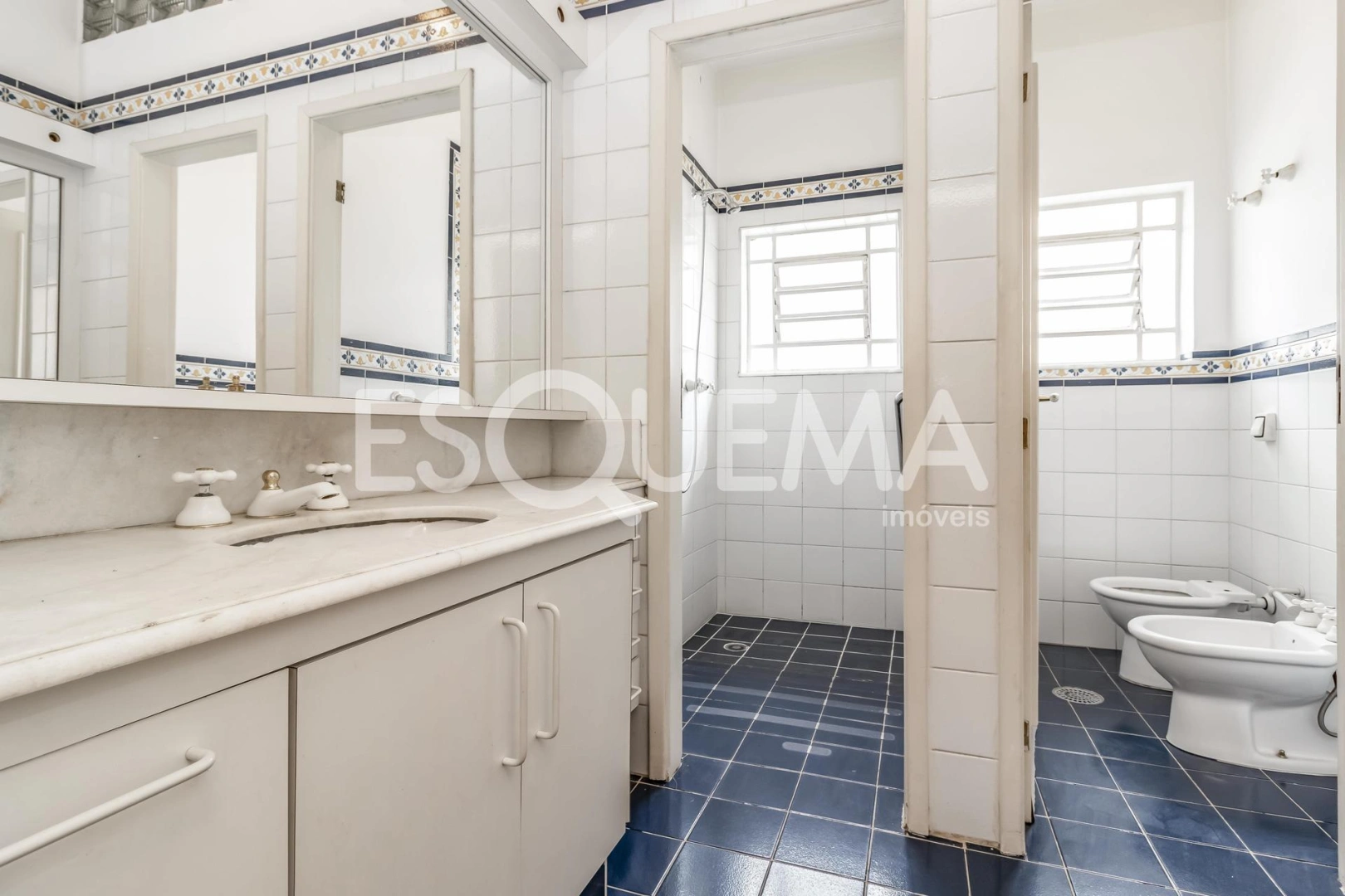 Casa em localização arborizada - Imagem 15