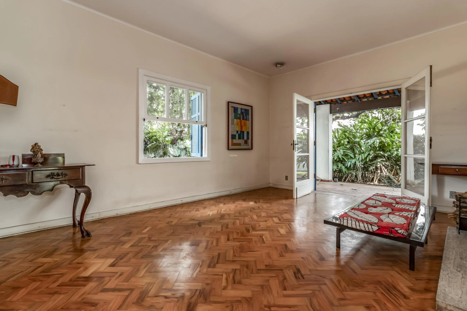 Casa em localização arborizada - Imagem 5