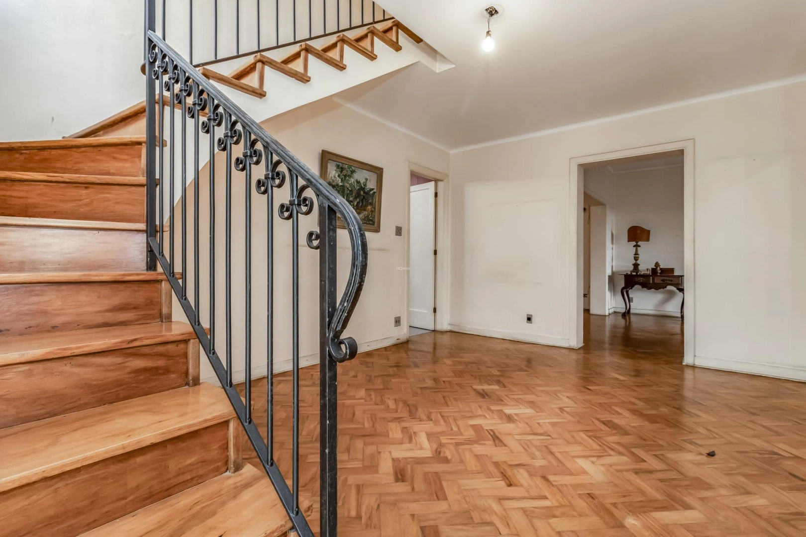 Casa em localização arborizada - Imagem 7