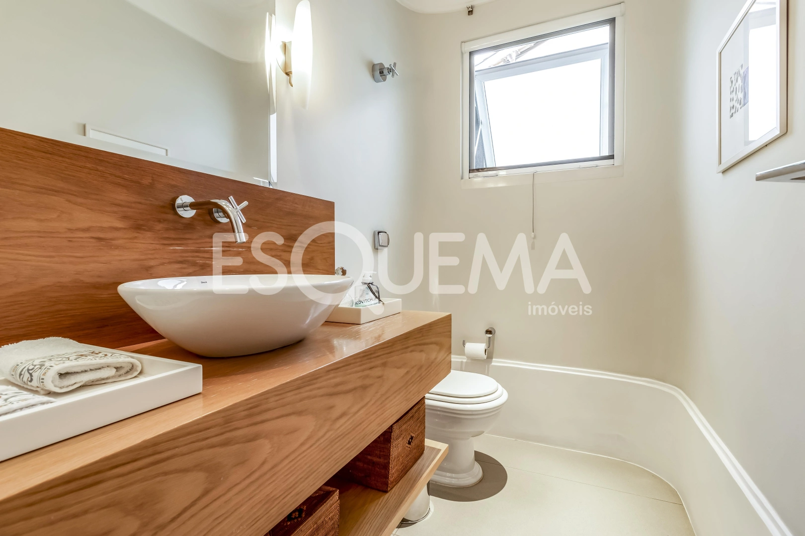 Casa reformada em rua tranquila e segura - Imagem 8
