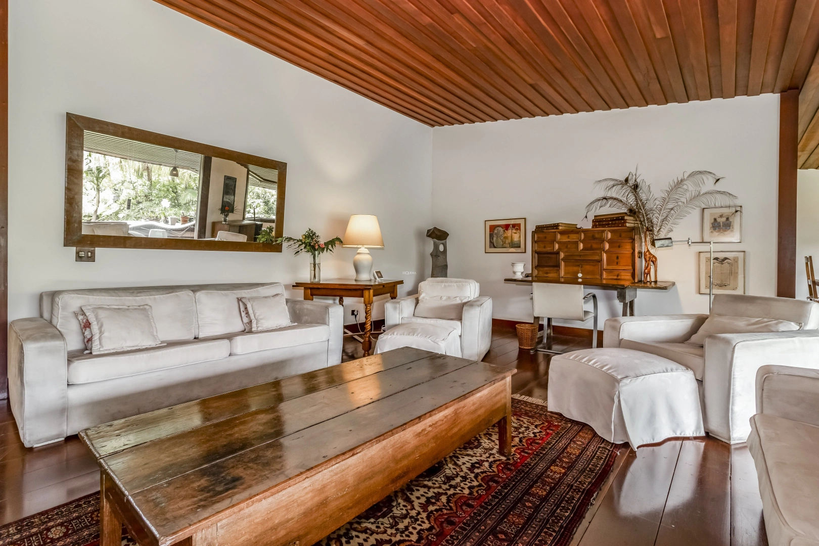 Casa com vista para o verde em rua fechada - Imagem 7