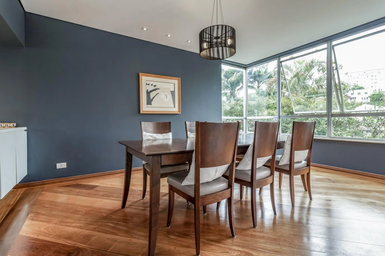 Casa reformada com vista privilegiada - Imagem 6