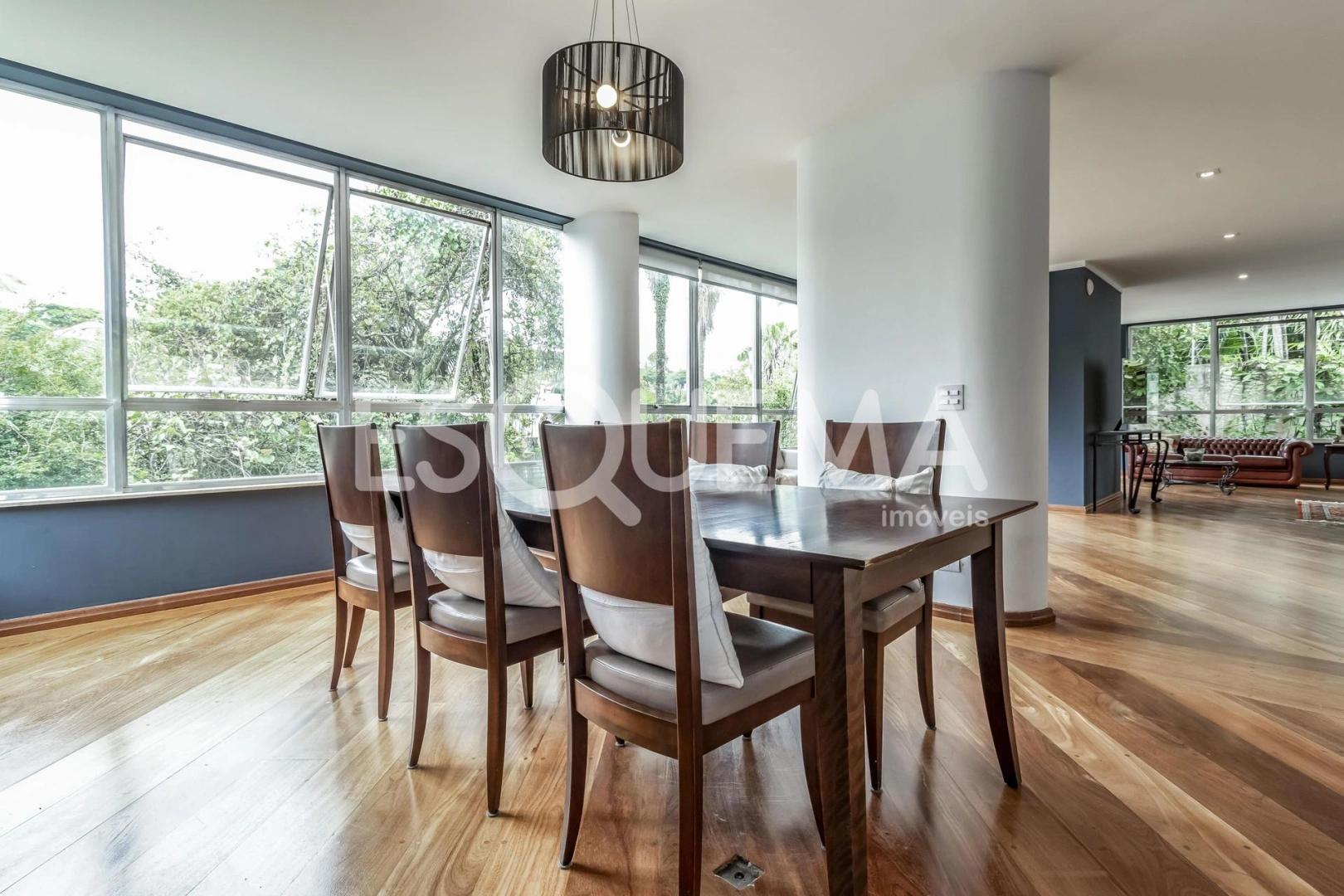 Casa reformada com vista privilegiada - Imagem 7