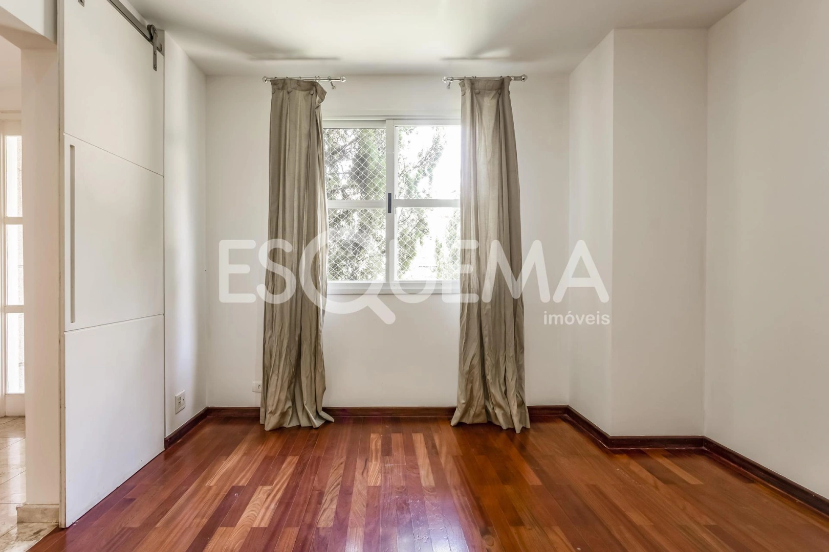 Casa em condomínio próxima ao Parque Alfredo Volpi - Imagem 15