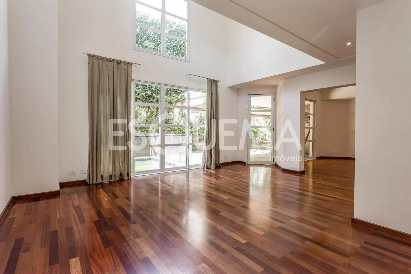 Casa em condomínio próxima ao Parque Alfredo Volpi - Imagem 3