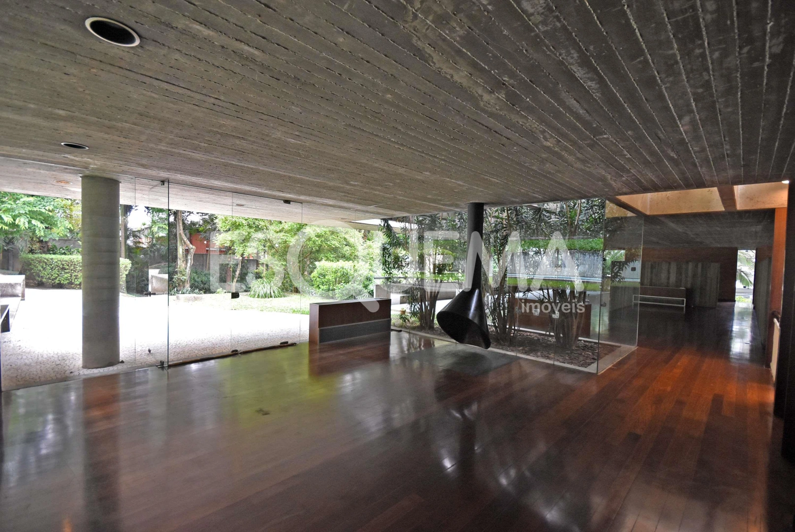 Casa em localização nobre - Imagem 12