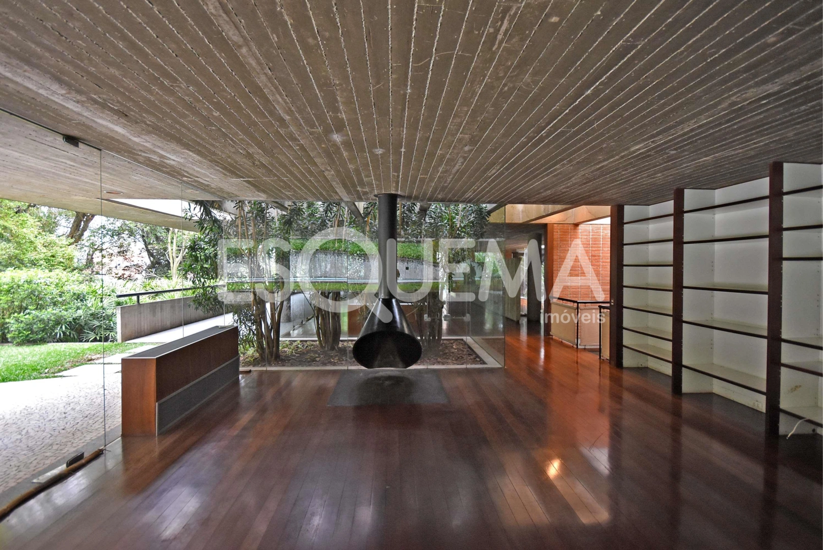 Casa em localização nobre - Imagem 15