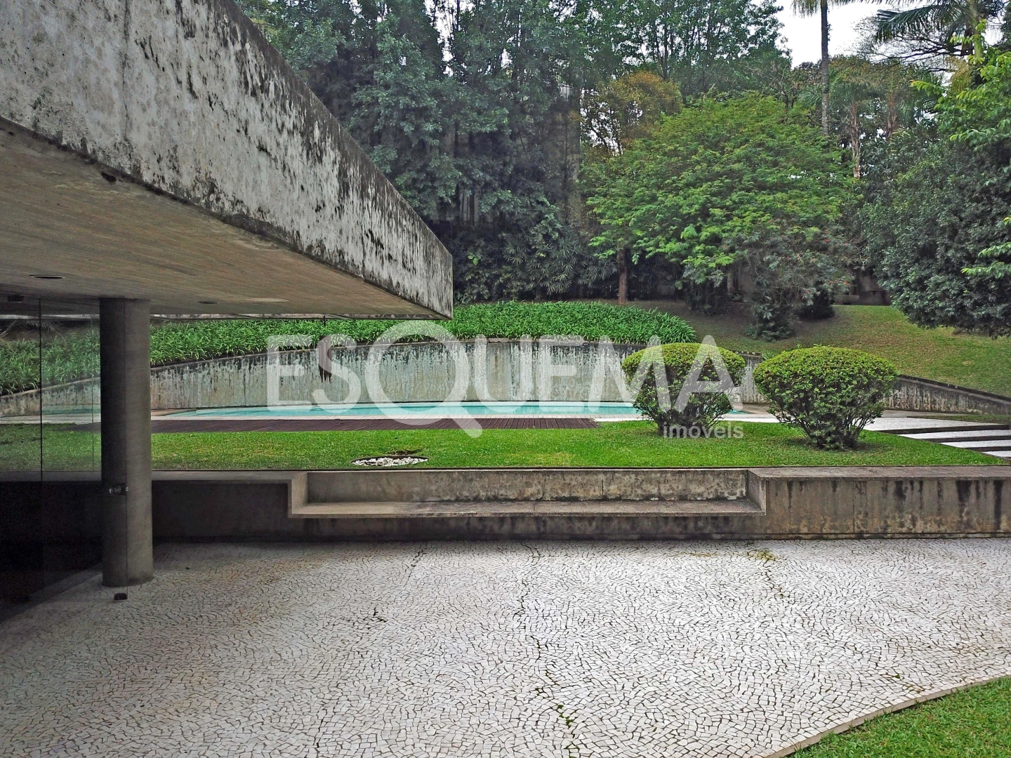 Casa em localização nobre - Imagem 4