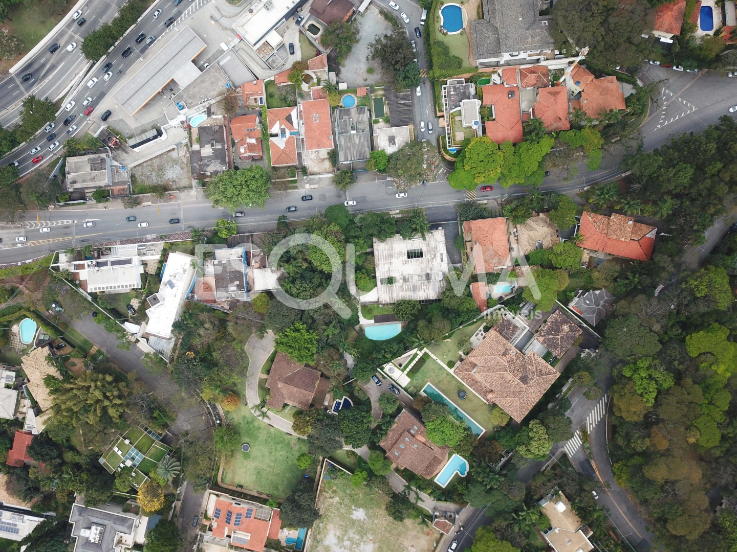 Casa em localização nobre - Imagem 5