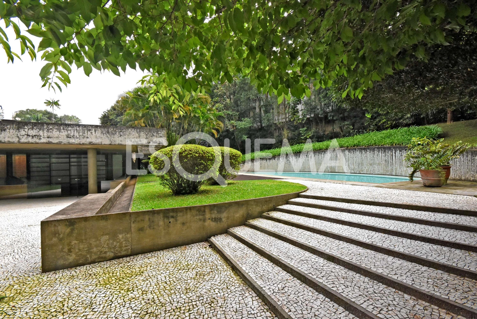 Casa em localização nobre - Imagem 8