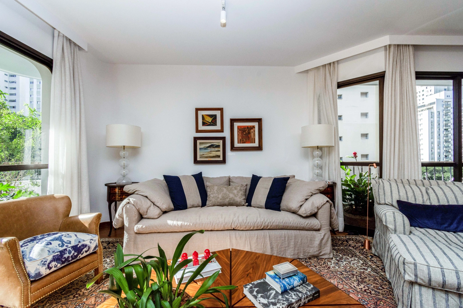 Apartamento recém-reformado com planta espaçosa - Imagem 5
