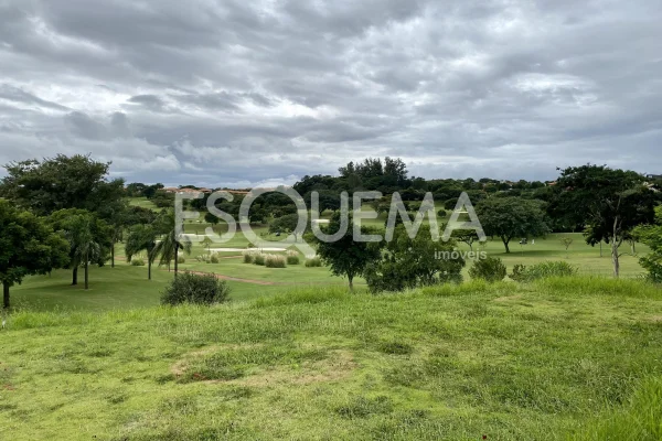 Amplo terreno com título da Praia da Gama