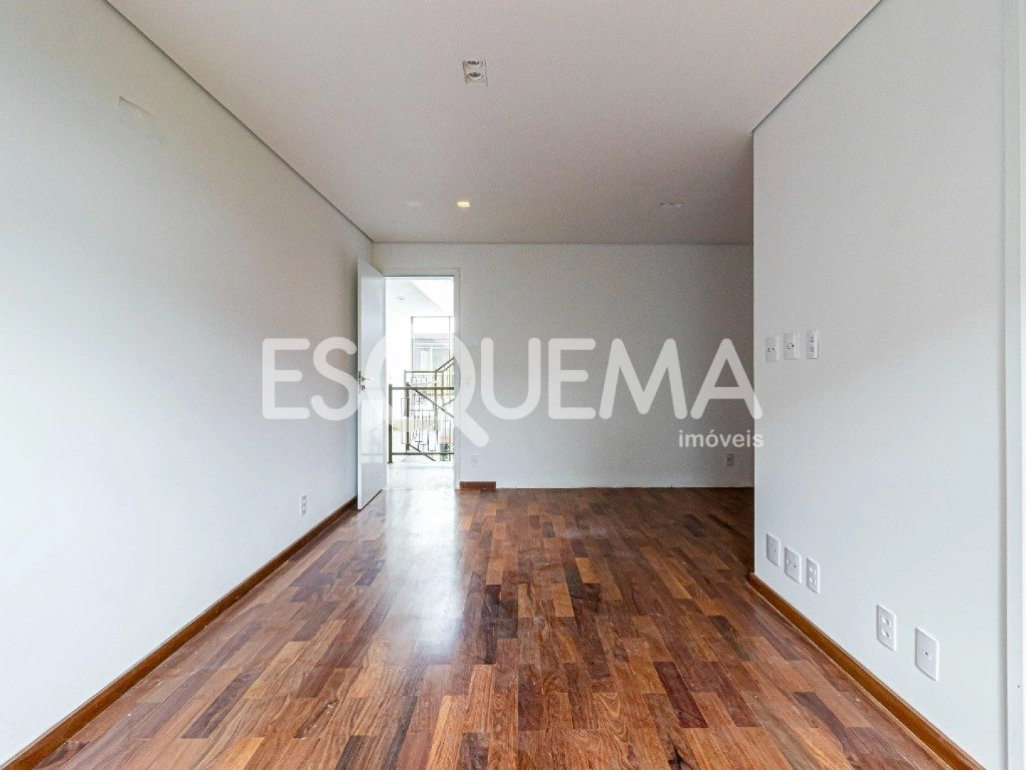 Casa com rooftop em condomínio no Alto da Boa Vista - Imagem 9