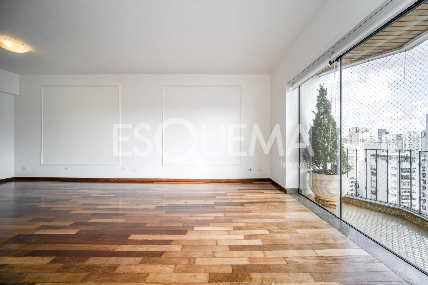 Cobertura duplex próxima à Praça Pereira Coutinho - Imagem 13