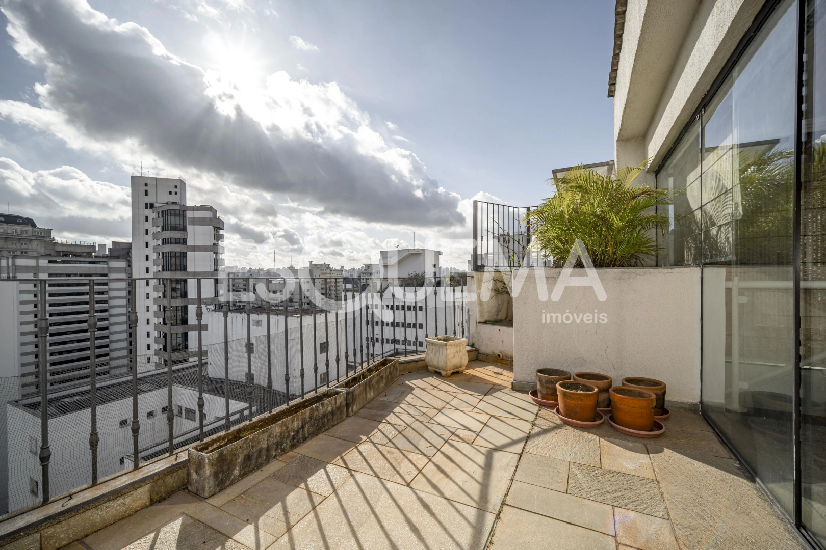 Cobertura duplex próxima à Praça Pereira Coutinho - Imagem 5