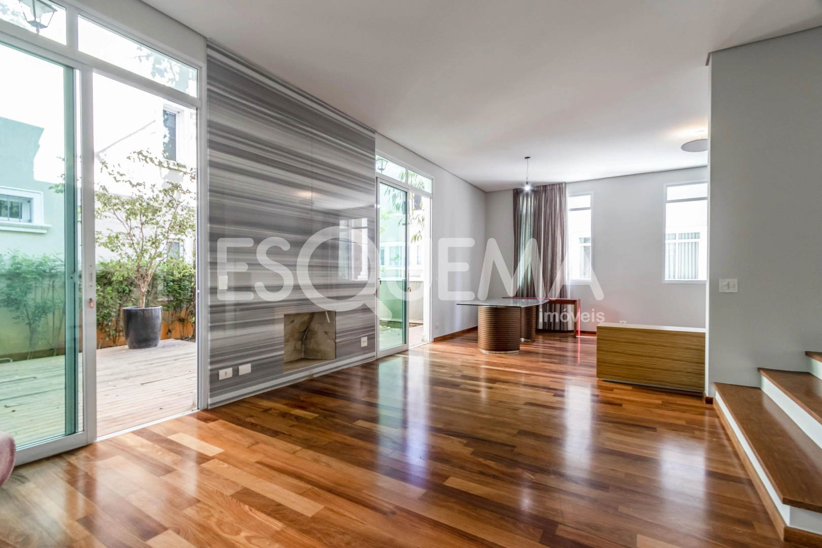 Casa em condomínio com ótima localização - Imagem 6