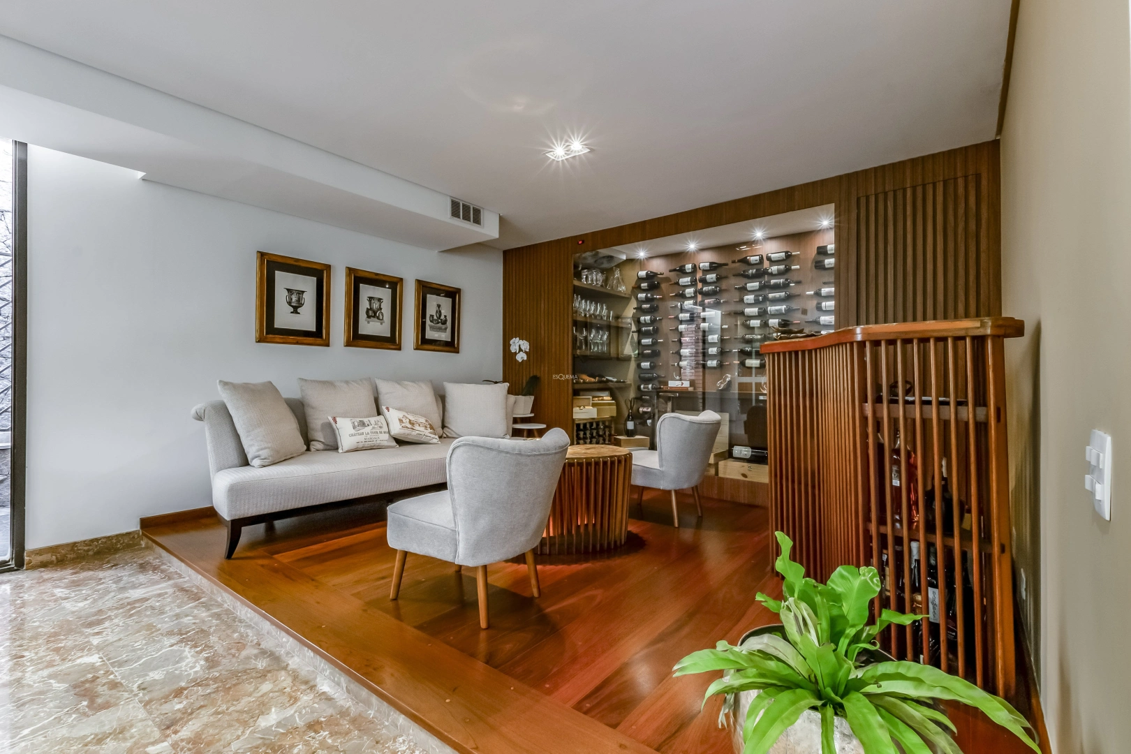 Casa de condomínio com arquitetura contemporânea - Imagem 5