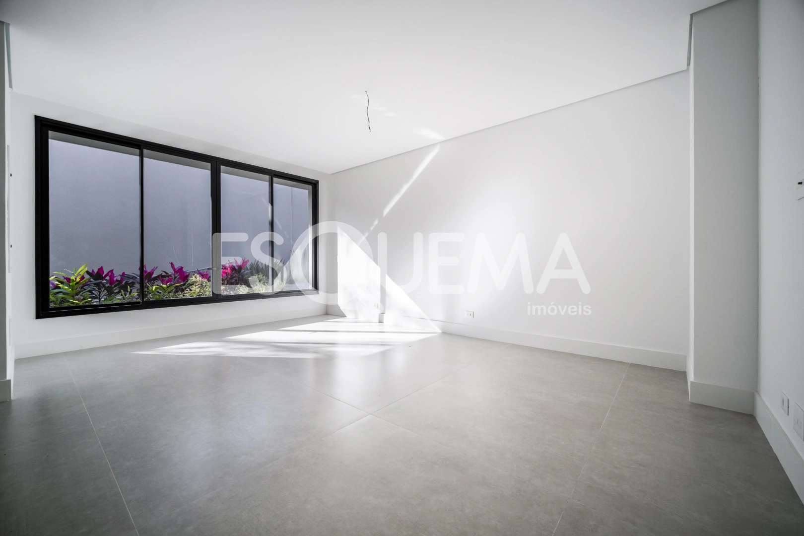 Casa em condomínio fechado com ótima localização - Imagem 4