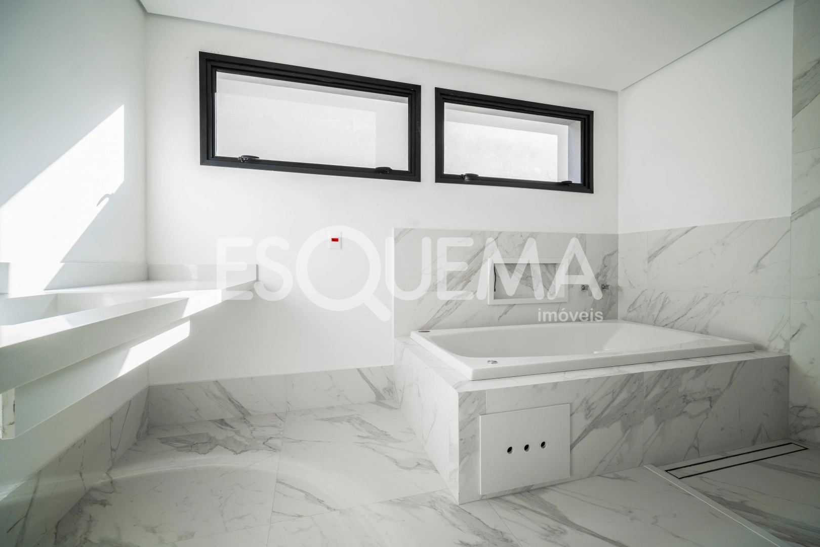 Casa em condomínio fechado com ótima localização - Imagem 11