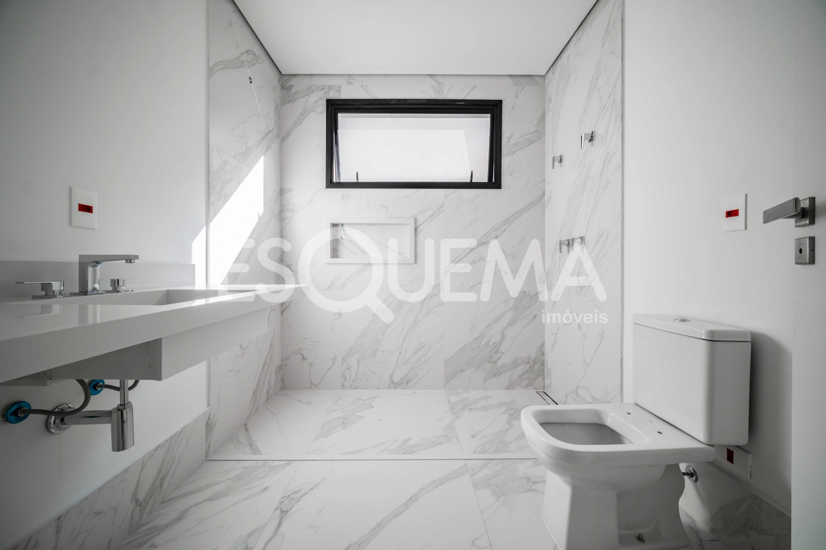 Casa em condomínio fechado com ótima localização - Imagem 13