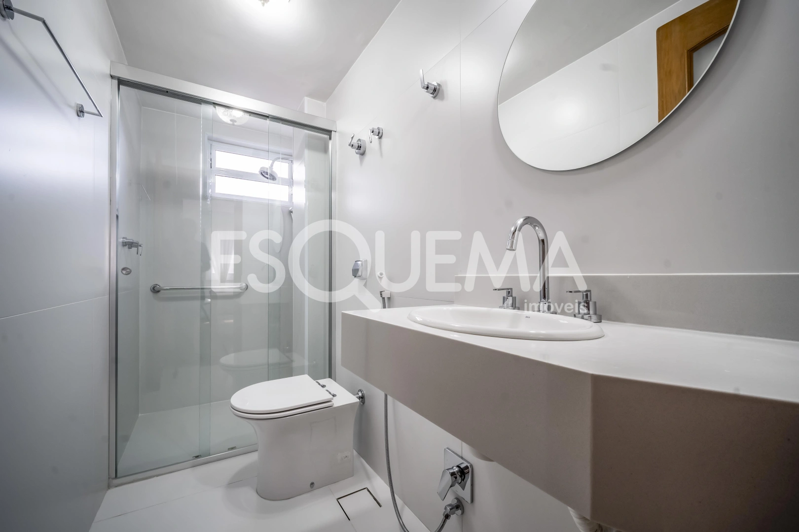 Apartamento amplo e reformado - Imagem 10