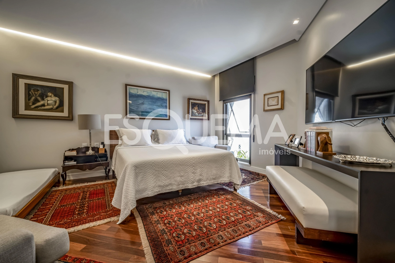 Cobertura duplex reformada com piscina - Imagem 15