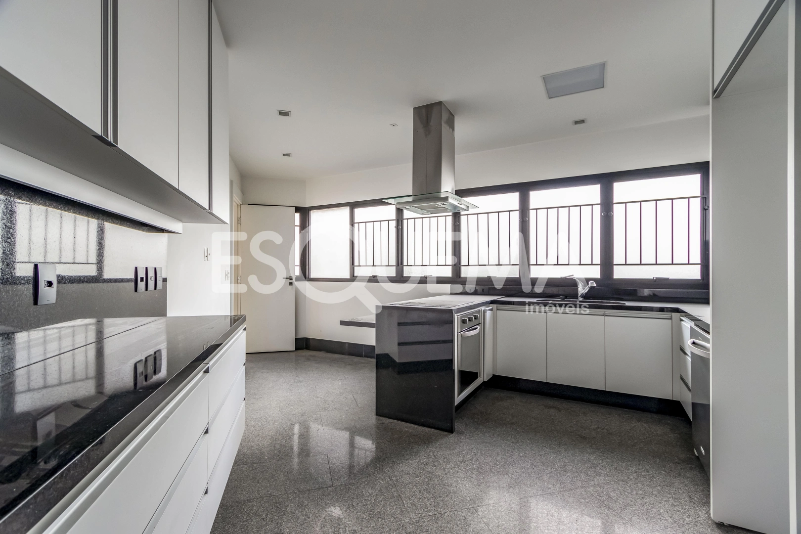 Apartamento reformado em região valorizada - Imagem 6