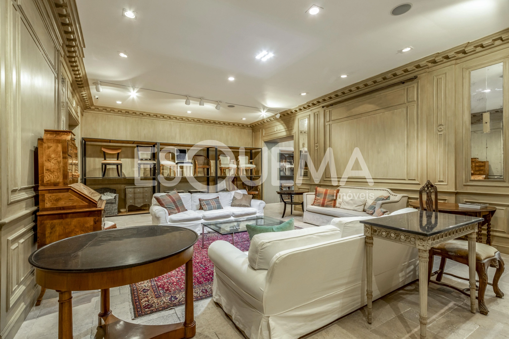 Loja com estilo clássico referência em decoração - Imagem 14