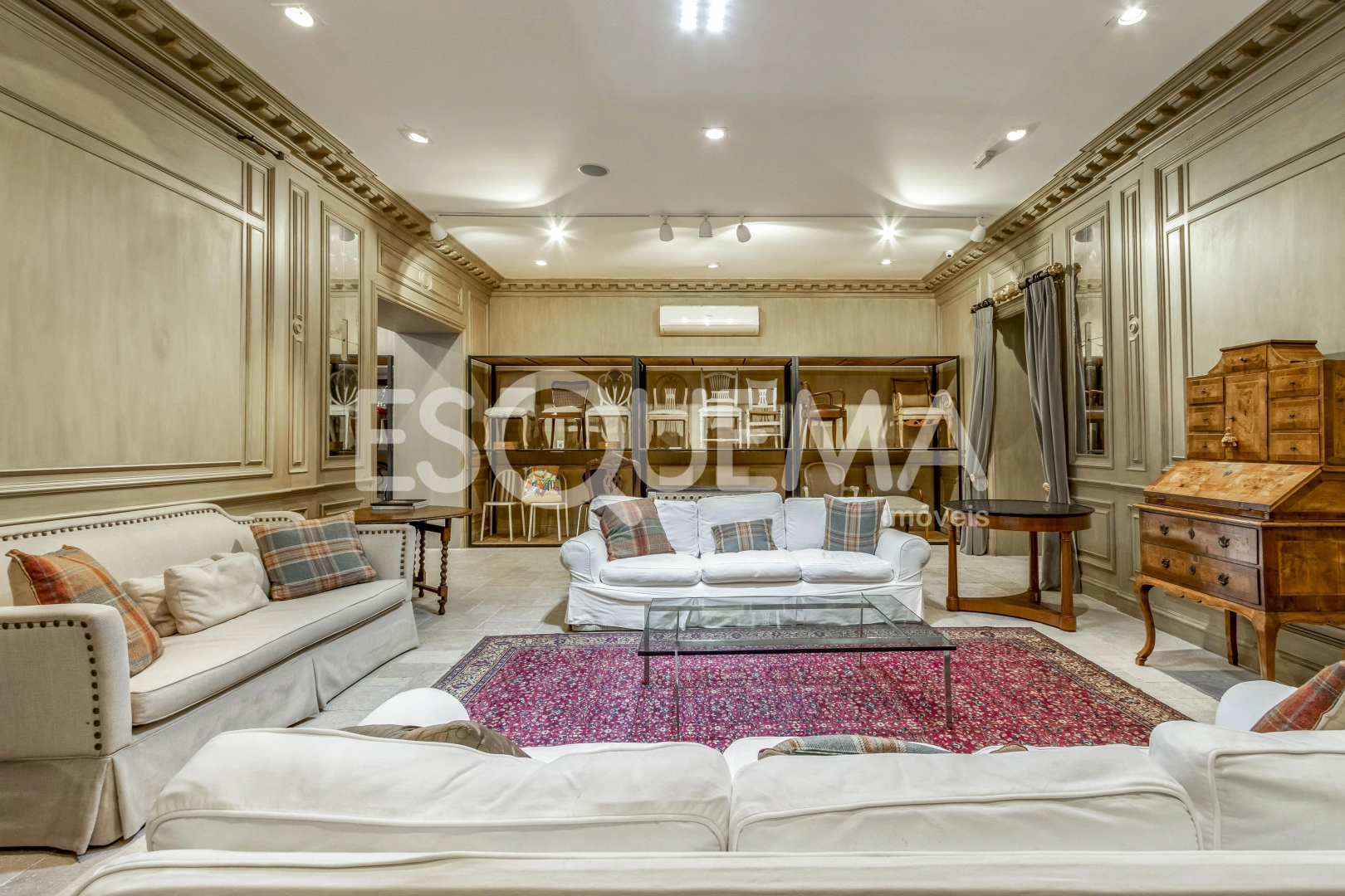 Loja com estilo clássico referência em decoração - Imagem 9
