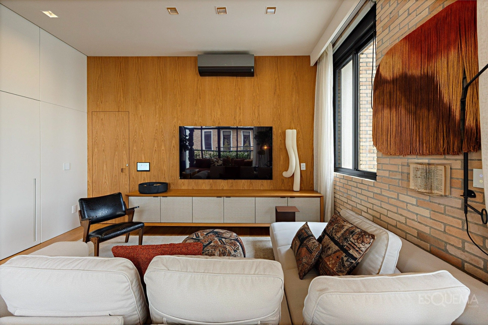 Arquitetura contemporânea e elegância em localização priviegiada no Itaim - Imagem 5