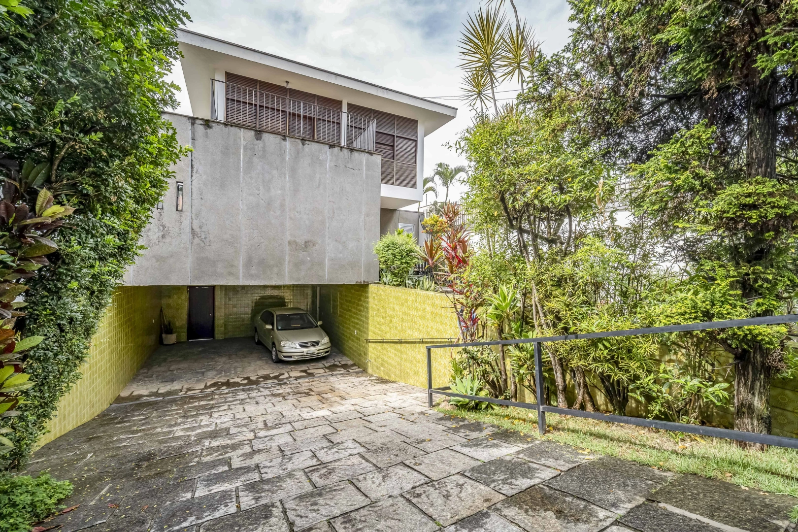Amplo casa ampla em região arborizada - Imagem 12