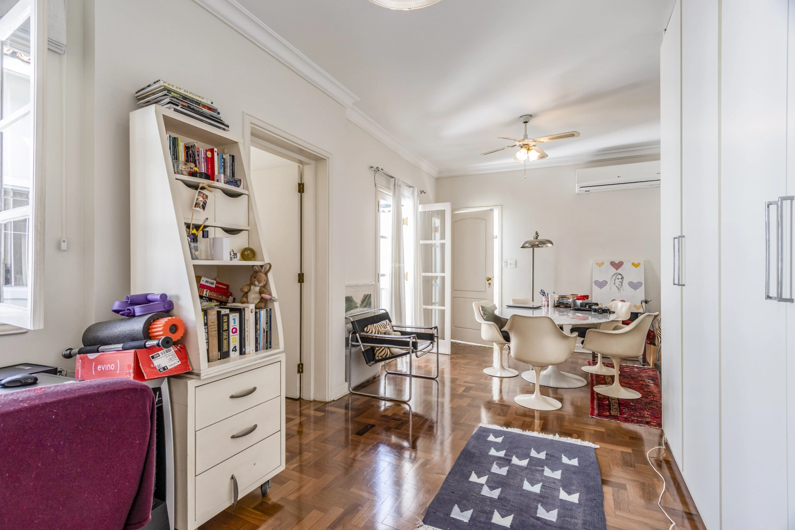 Casa em excelente localização e bairro valorizado - Imagem 12