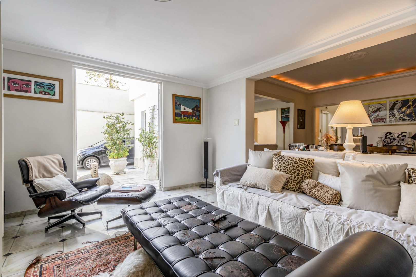 Casa em excelente localização e bairro valorizado - Imagem 5