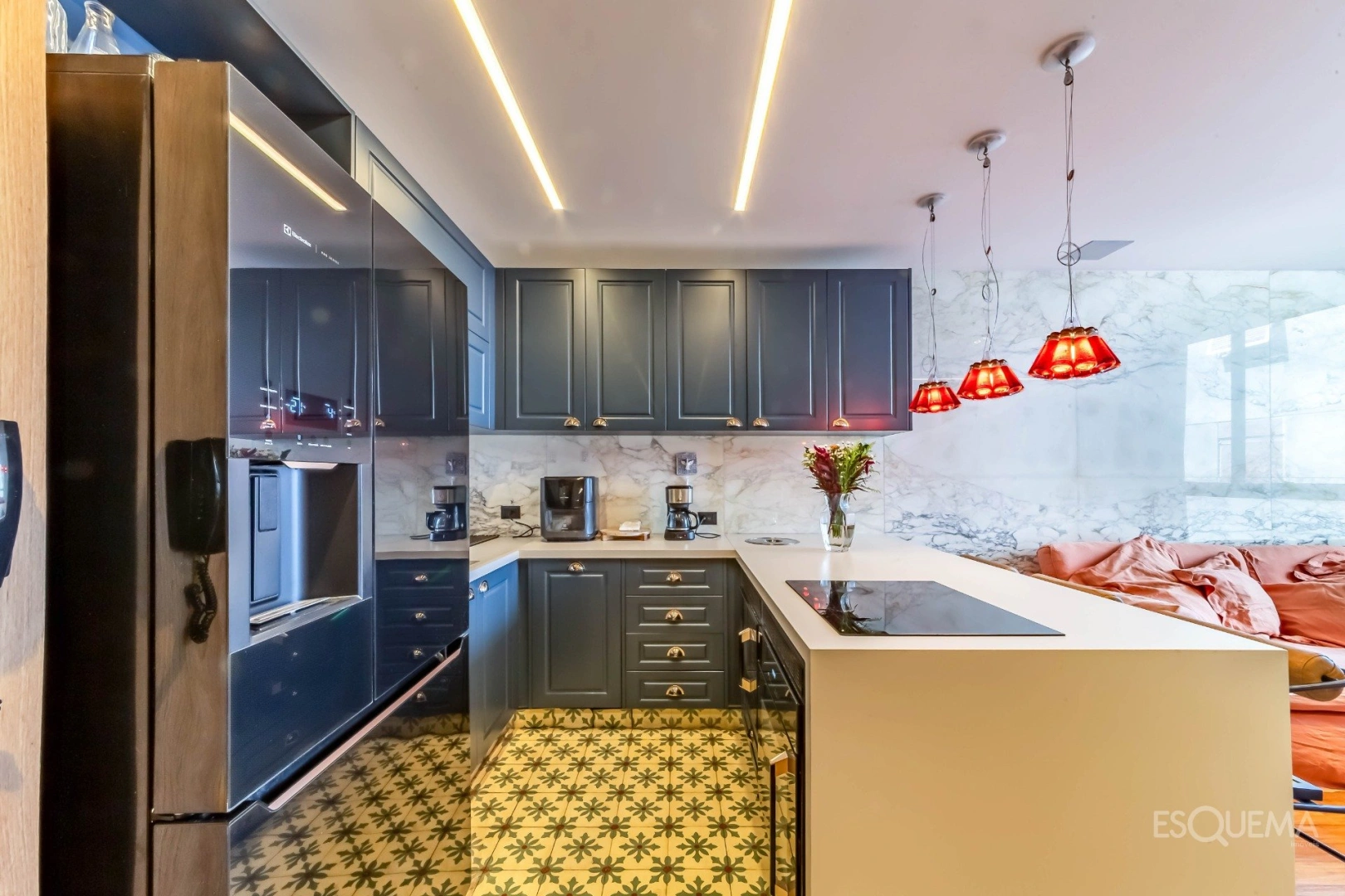 Casa reformada em condomínio no Itaim Bibi, com projeto de Léo Shehtman - Imagem 3