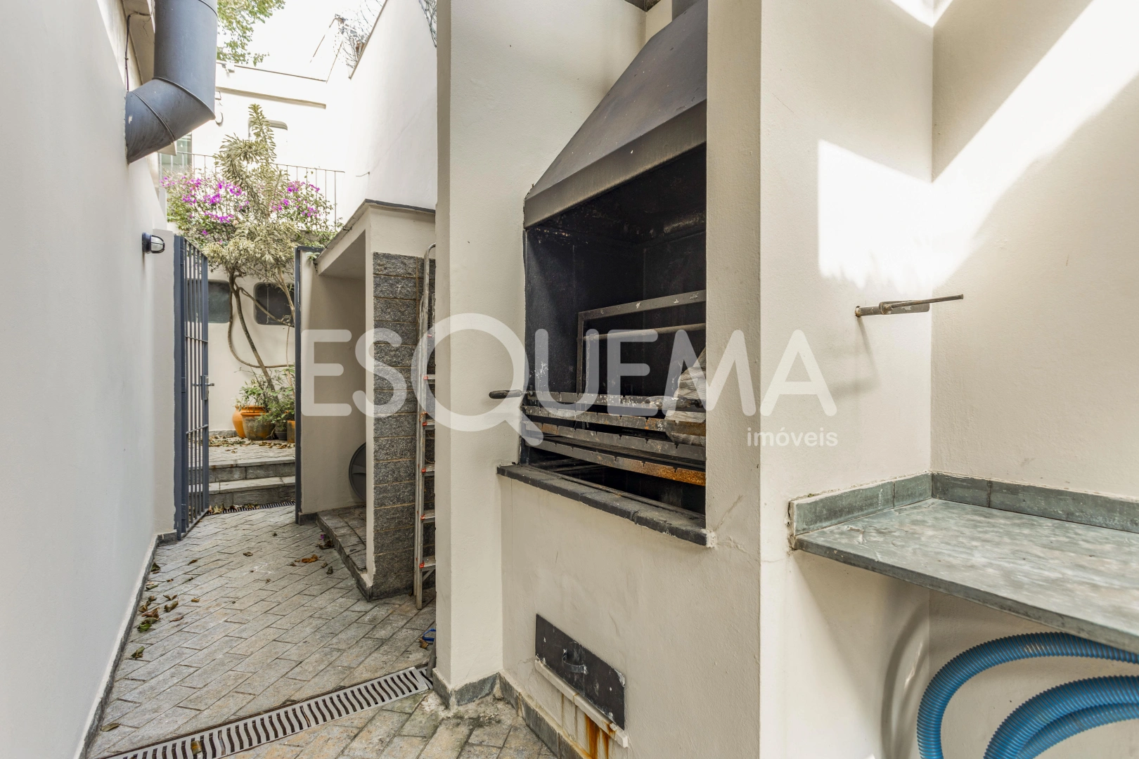 Casa em rua tranquila - Imagem 14