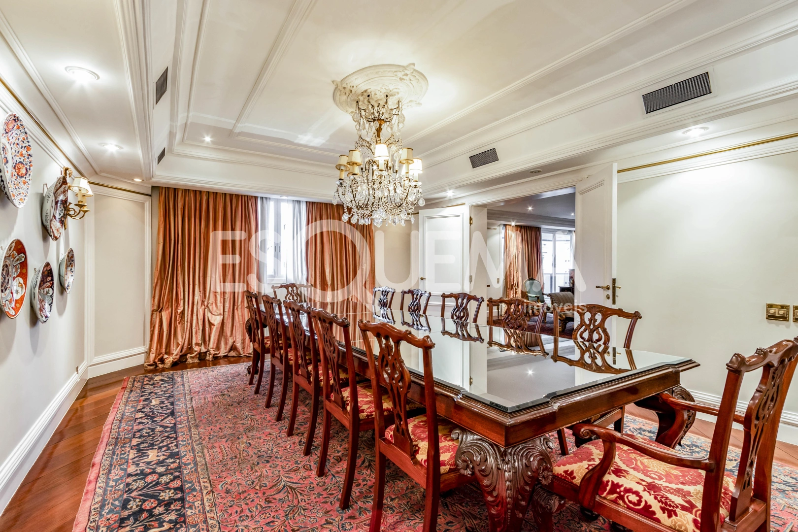 Apartamento amplo em um dos edifícios mais procurados do bairro - Imagem 6