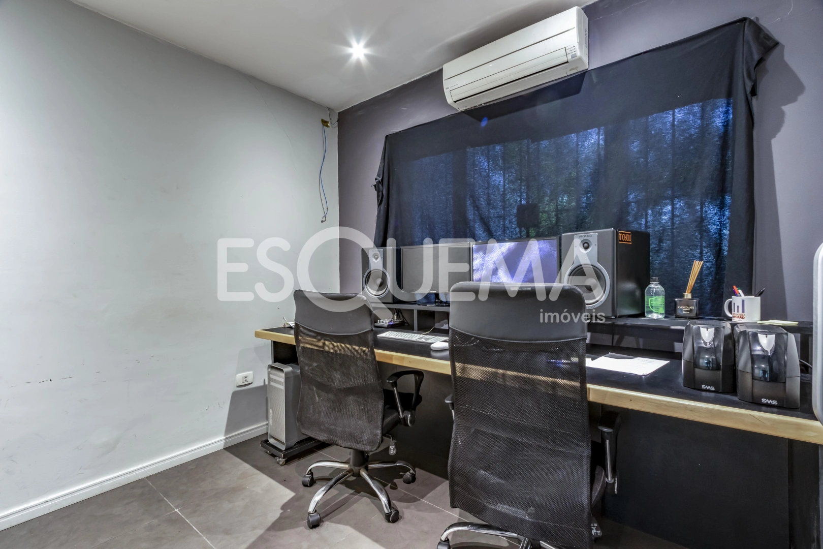 Casa com ótima planta para uso comercial ou residencial - Imagem 14