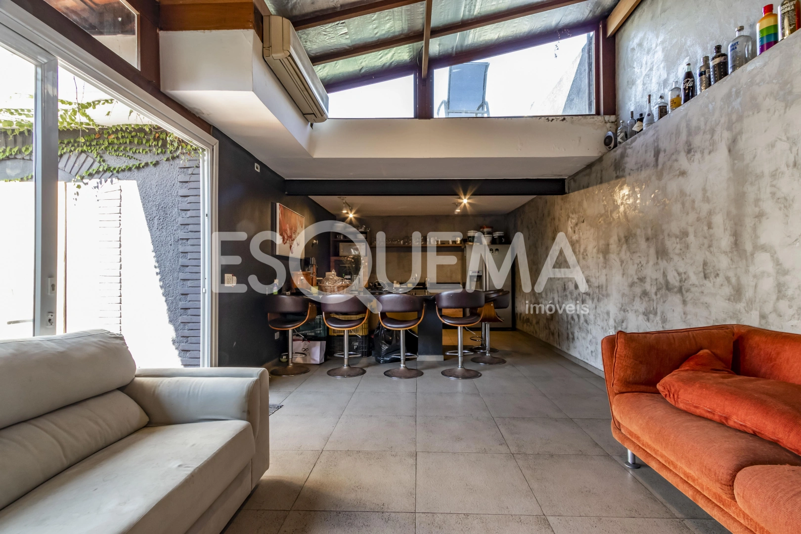 Casa com ótima planta para uso comercial ou residencial - Imagem 9