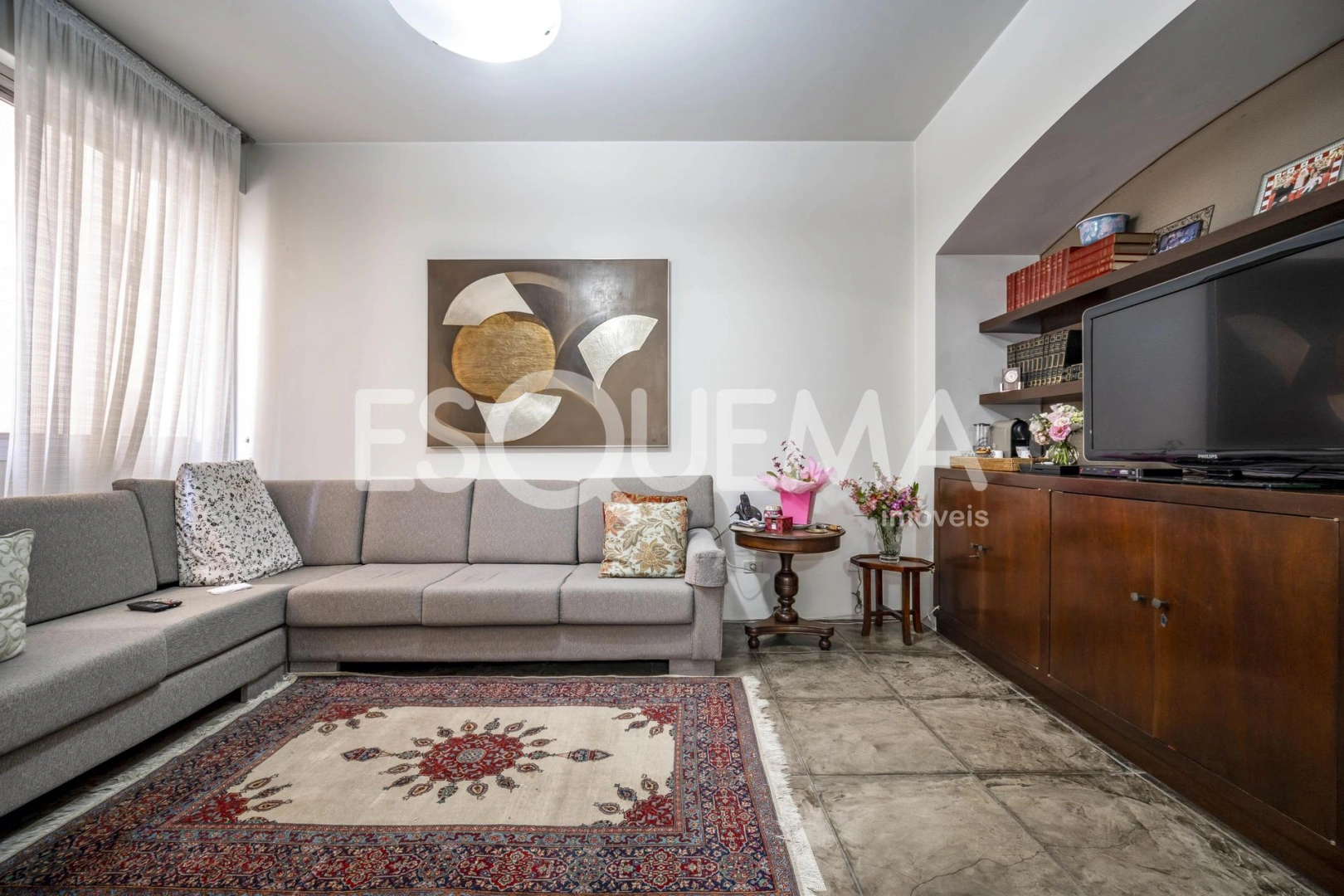 Apartamento amplo em rua cobiçada do Itaim Bibi - Imagem 3