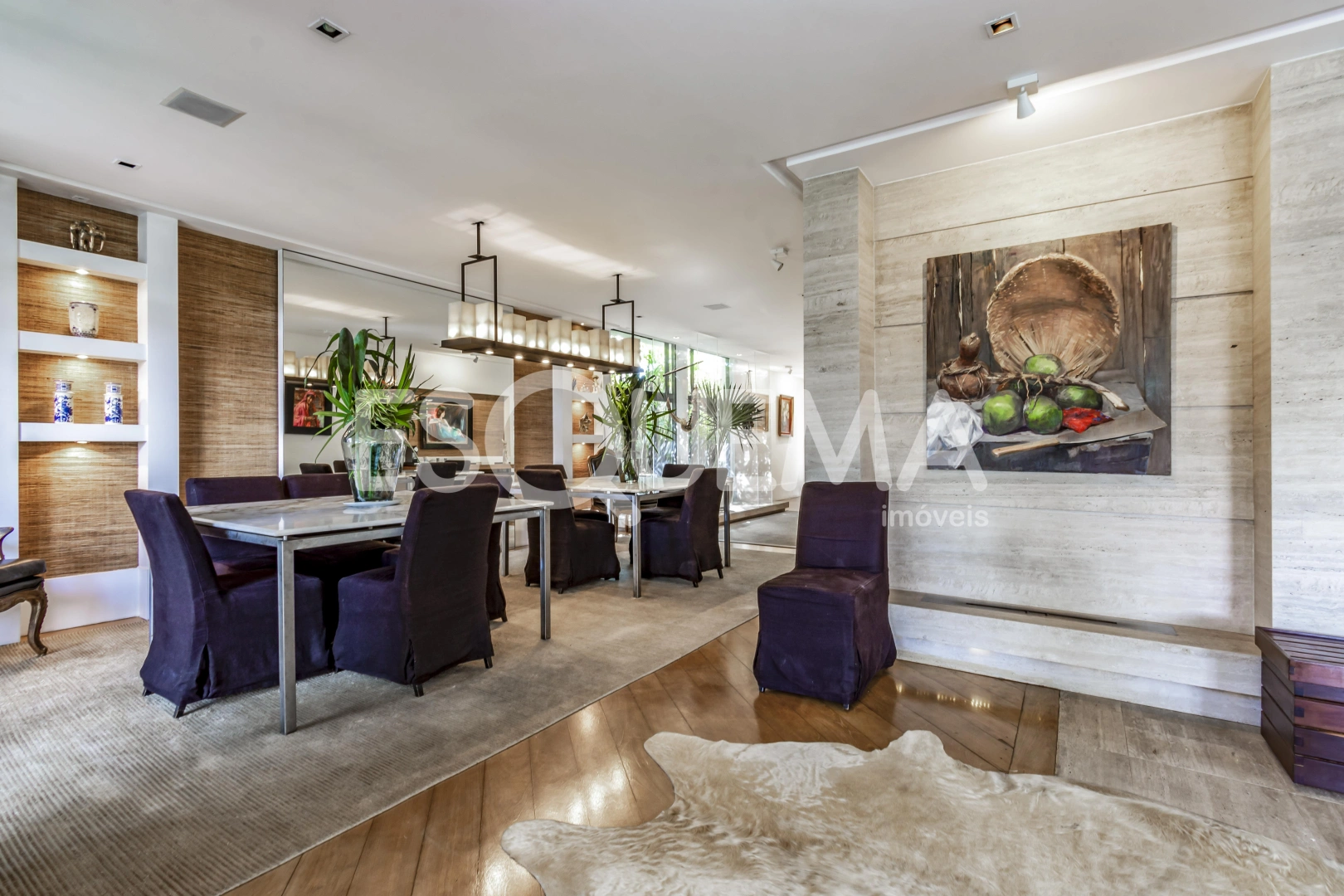 Casa com projeto contemporâneo em rua arborizada - Imagem 10