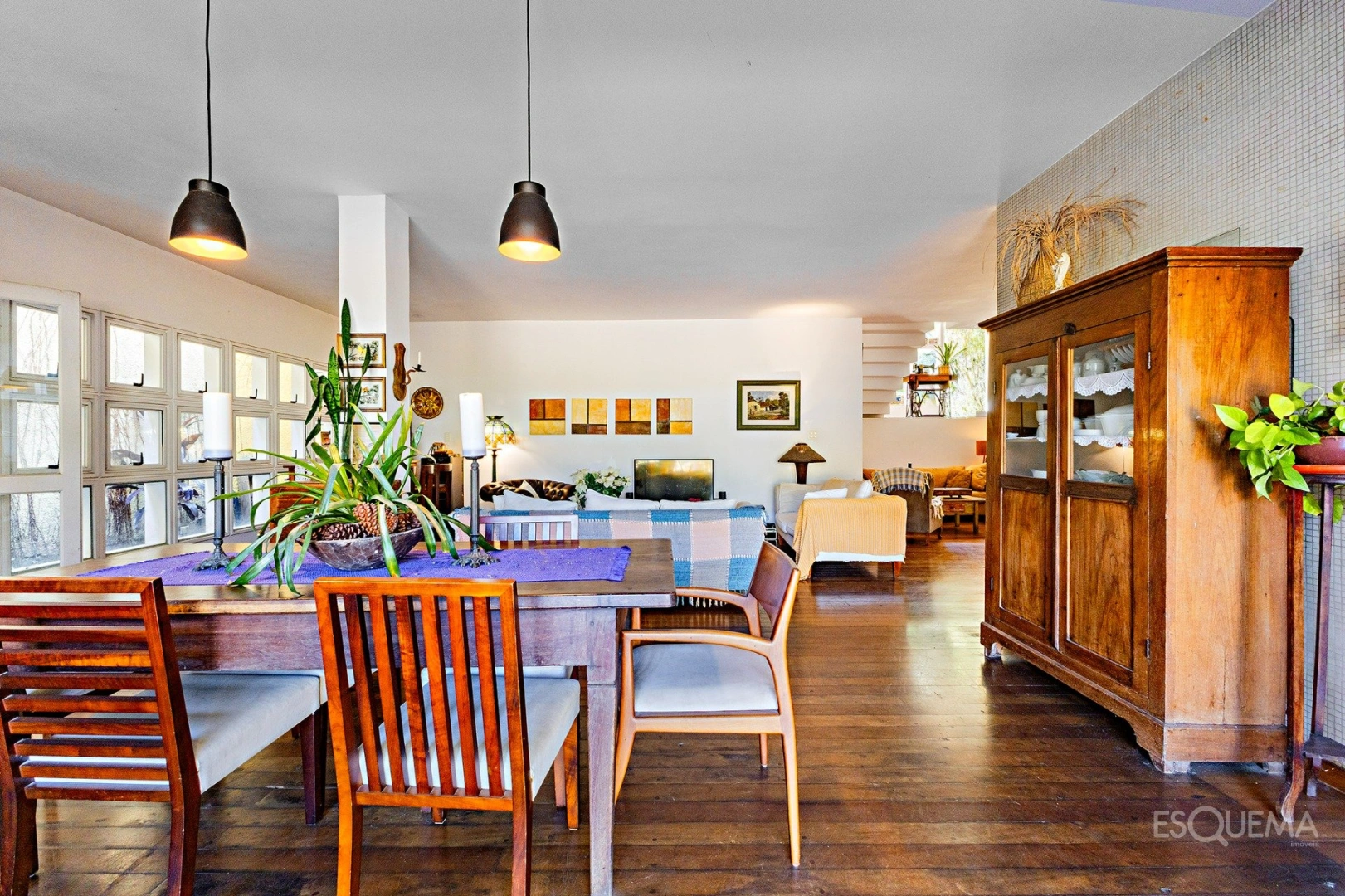 Casa em ótima localização do bairro - Imagem 10