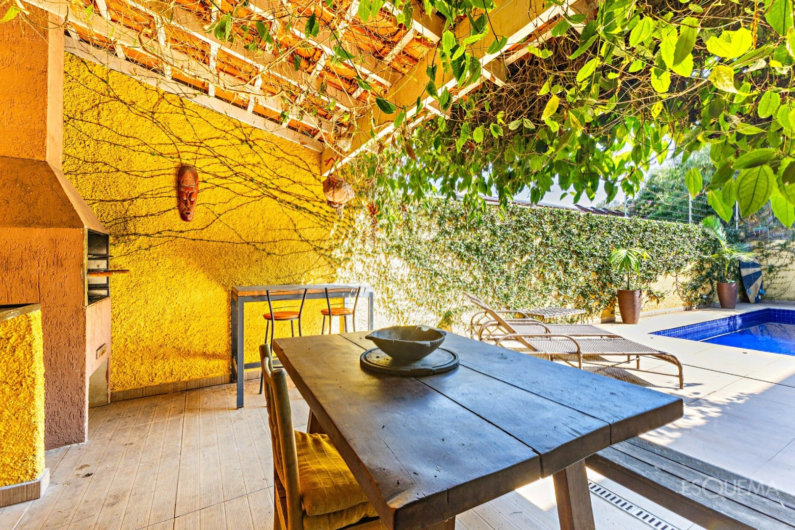 Casa em ótima localização do bairro - Imagem 15