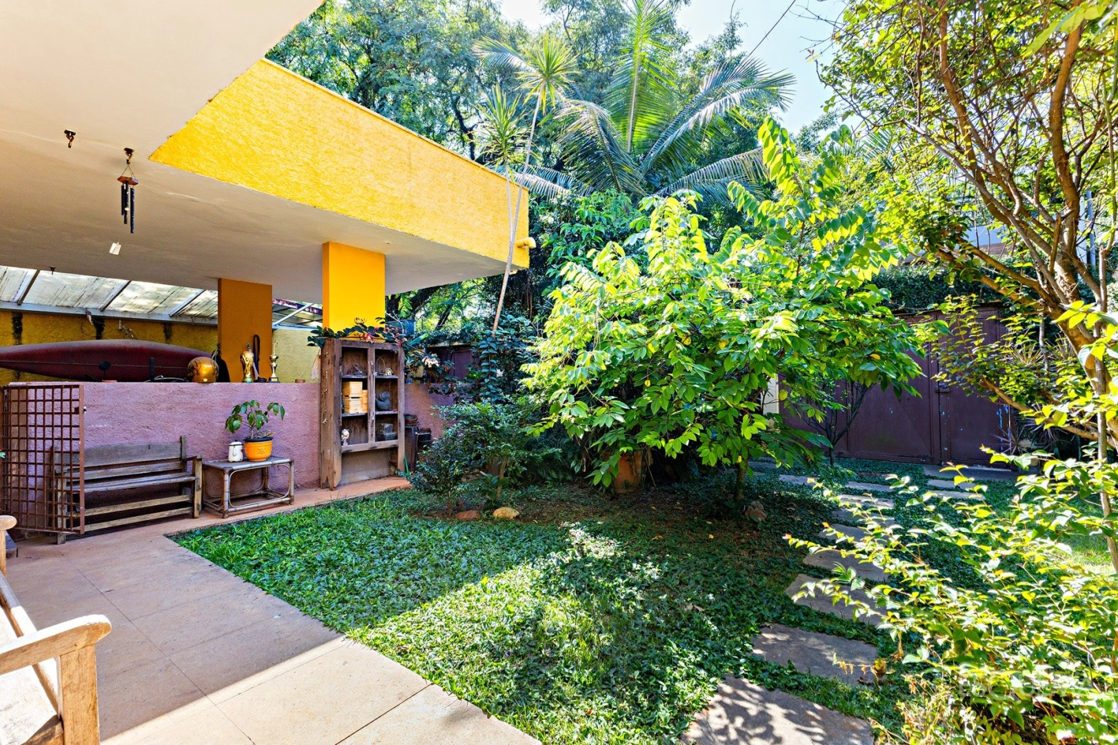 Casa em ótima localização do bairro - Imagem 4