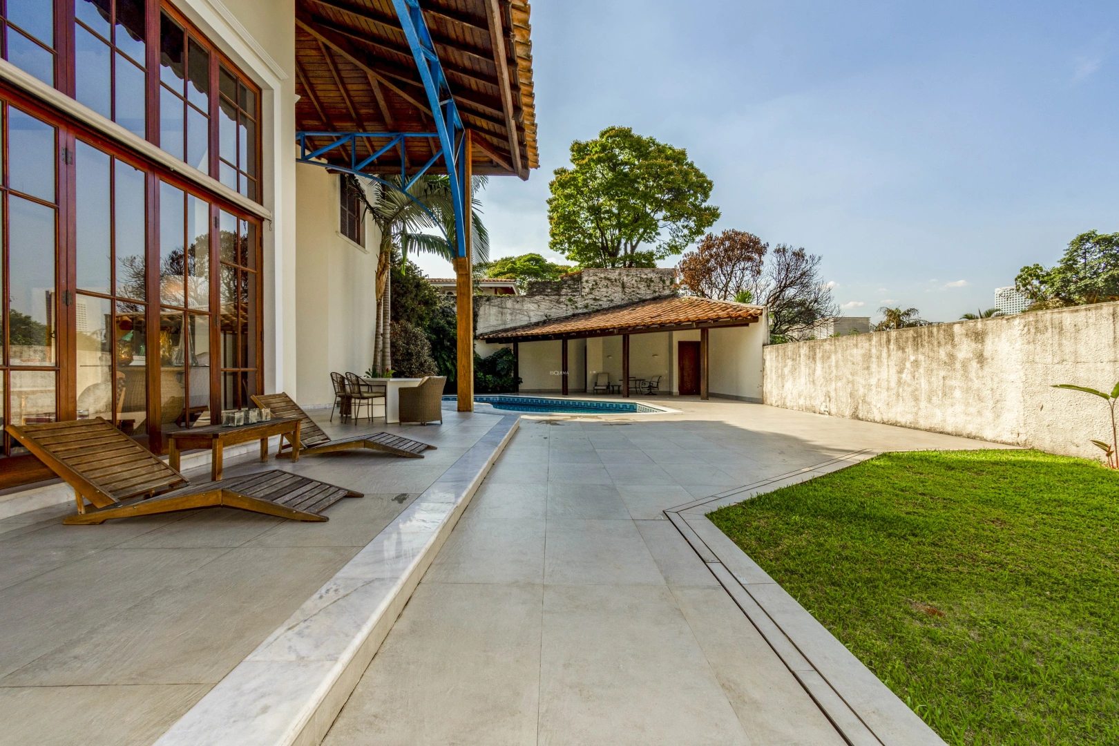 Casa com projeto assinado por Marcos Tomanik - Imagem 4