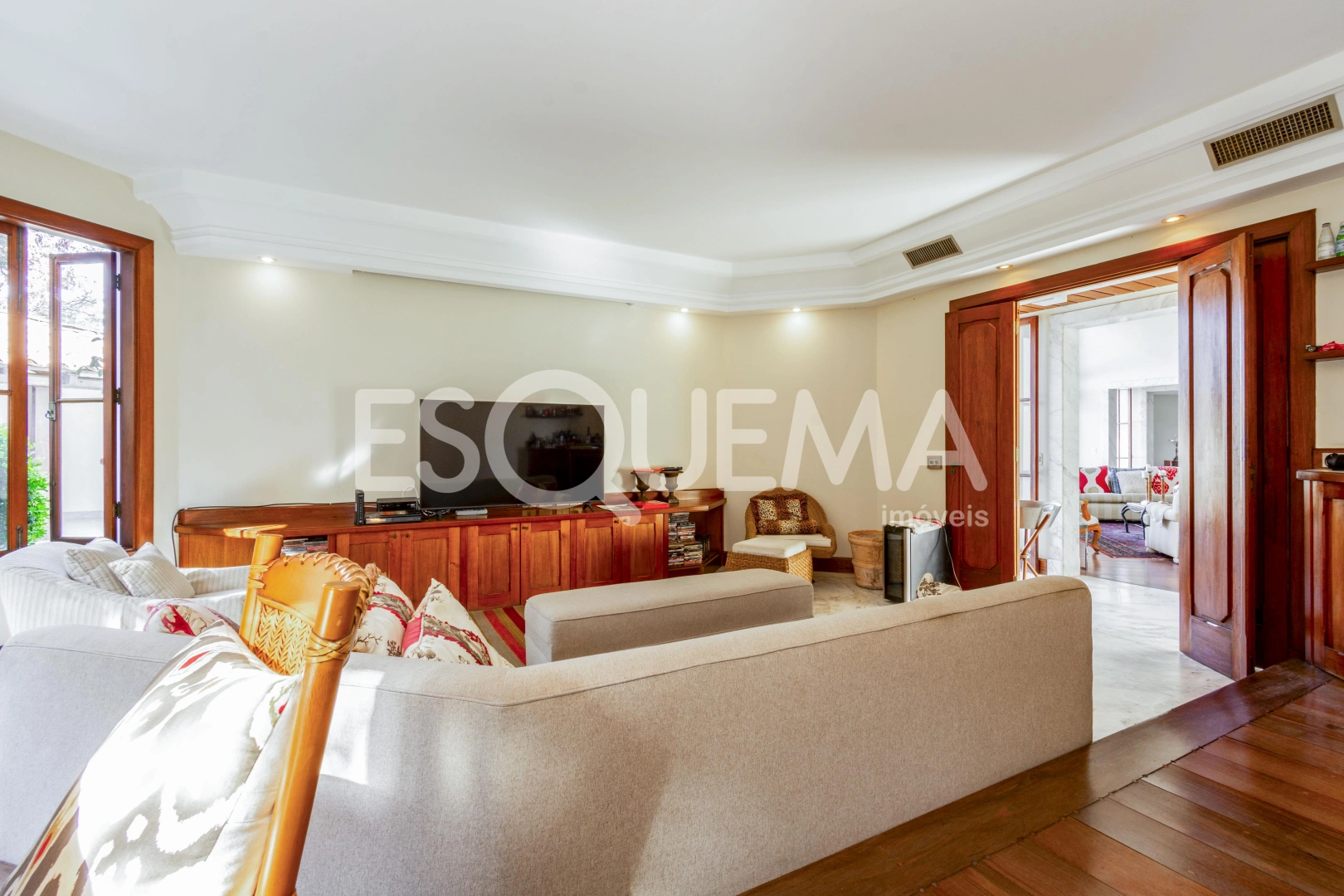 Casa com projeto assinado por Marcos Tomanik - Imagem 9