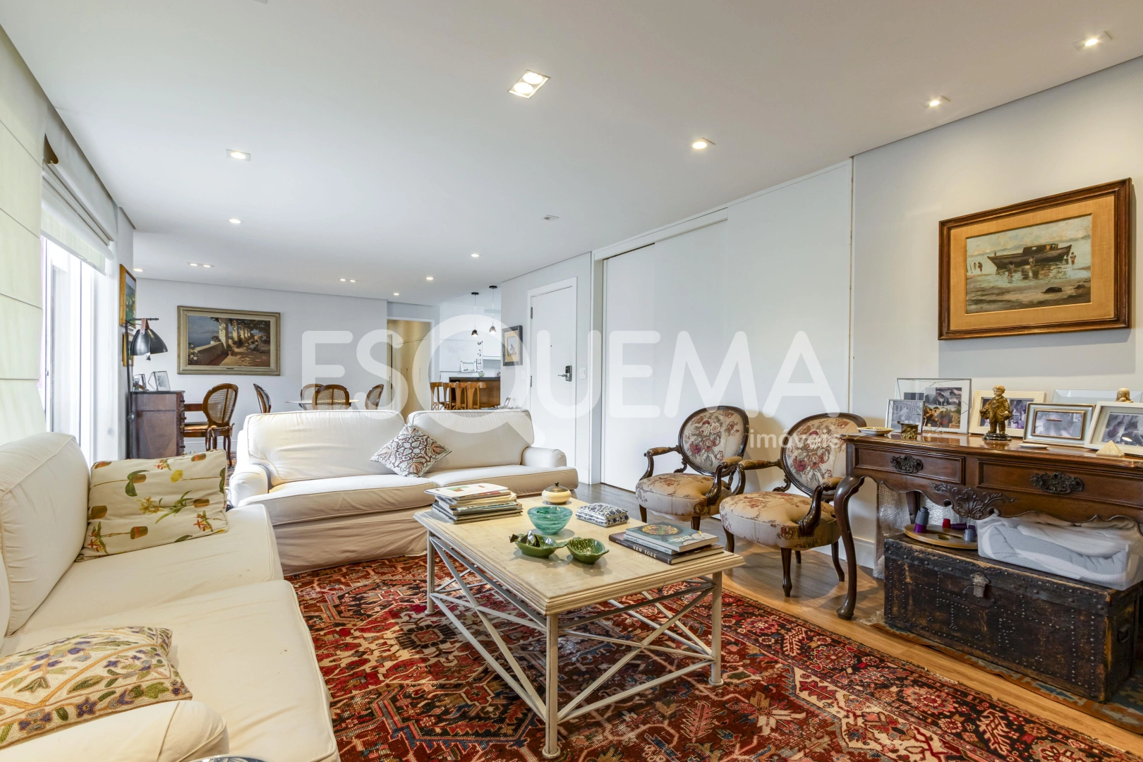 Apartamento reformado, em prédio procurado - Imagem 3